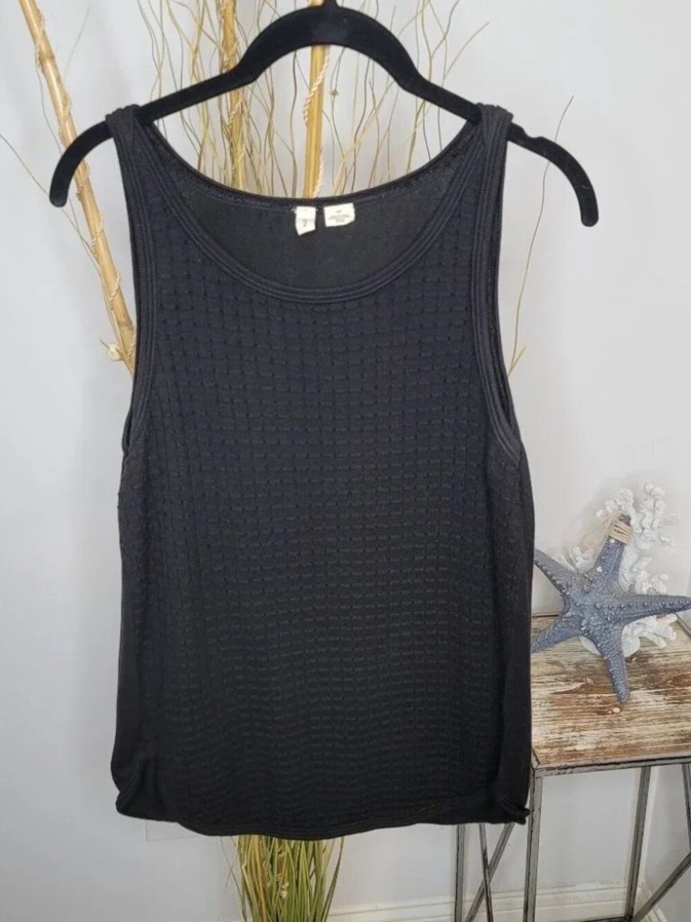 Moth Anthropologie Black Textured Knit Tank Top Size M